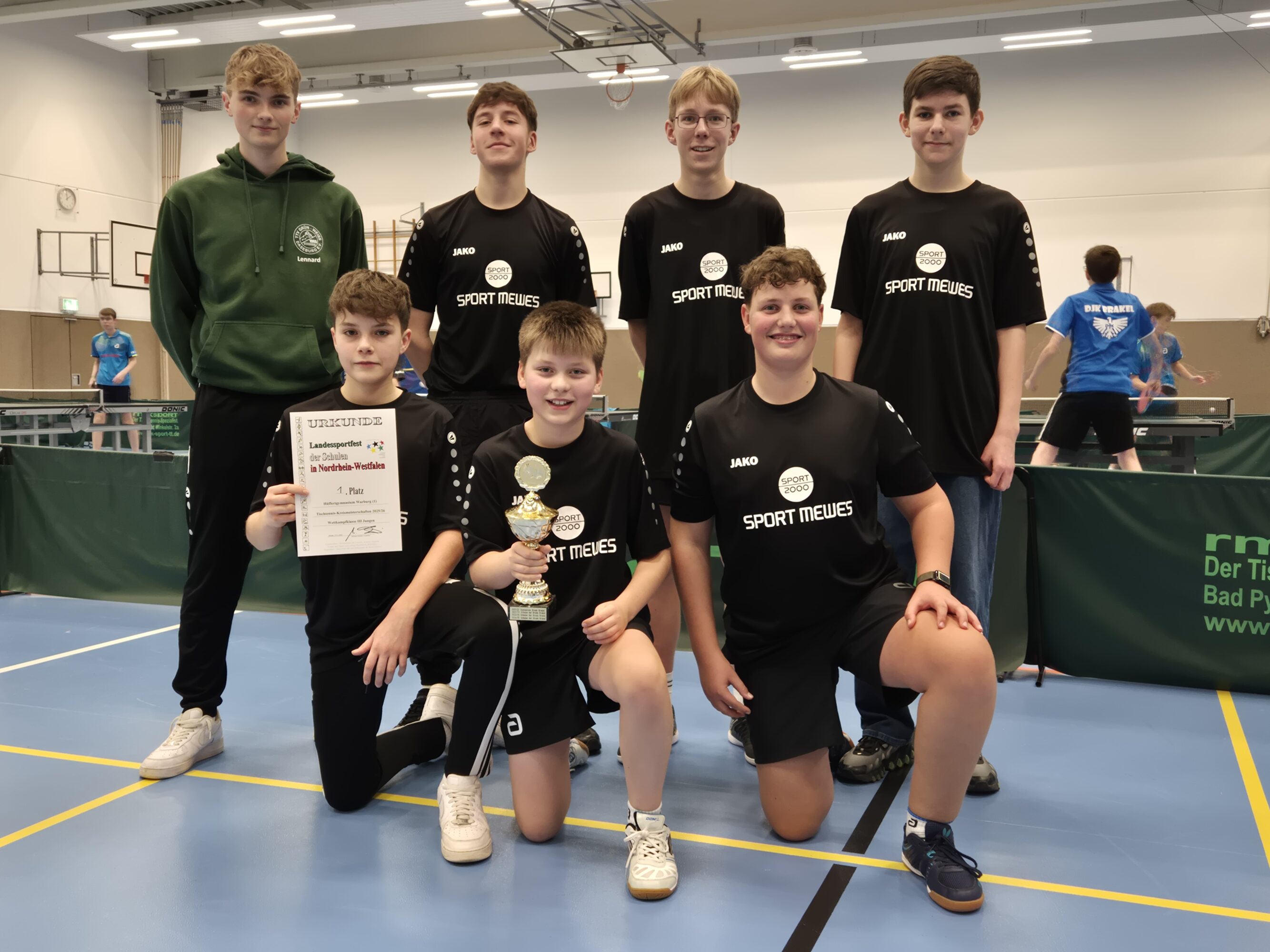 🏓 Kreismeisterschaften Tischtennis – Hüffertgymnasium glänzt mit 3 Titeln! 