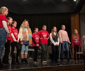 Projekt Weihnachtschor – Unser Chor begeistert beim Weihnachtskonzert 🎶✨